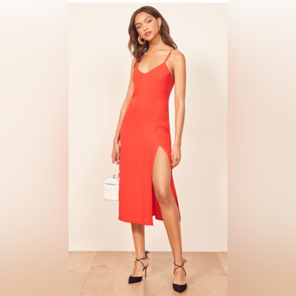 Reformation crimini dress in Hot day
